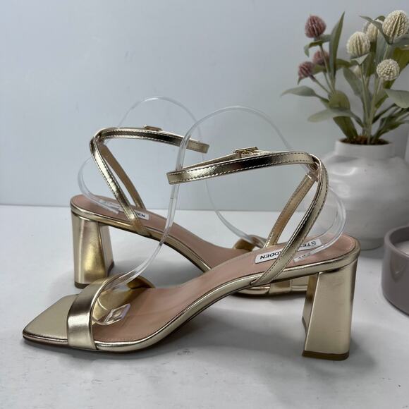 Steve Madden Luxe Block Heel Sandals Ankle Strap Square Toe Gold Women's 11M - Picture 3 of 11